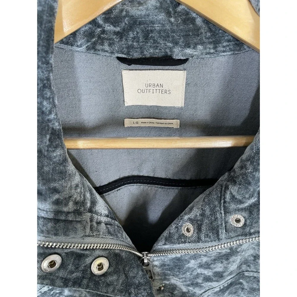 Urban Outfitters item description